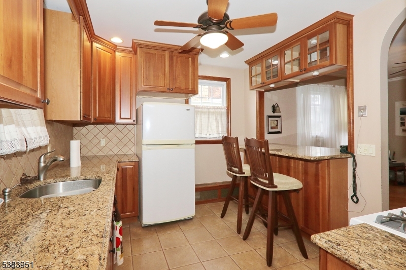 728 30WYOMING Avenue Elizabeth NJ 07208