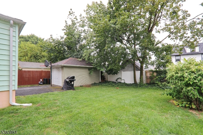728 30WYOMING Avenue Elizabeth NJ 07208