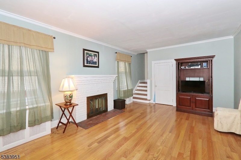 728 30WYOMING Avenue Elizabeth NJ 07208