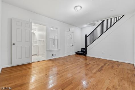 35 Grand Avenue Newark NJ 07106
