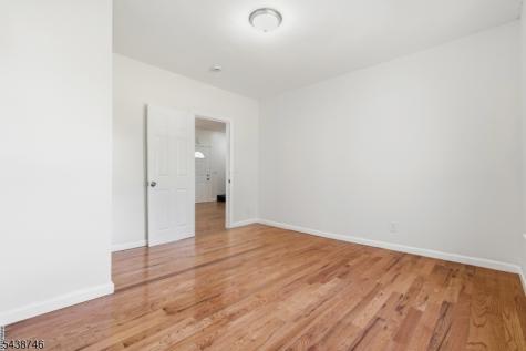 35 Grand Avenue Newark NJ 07106