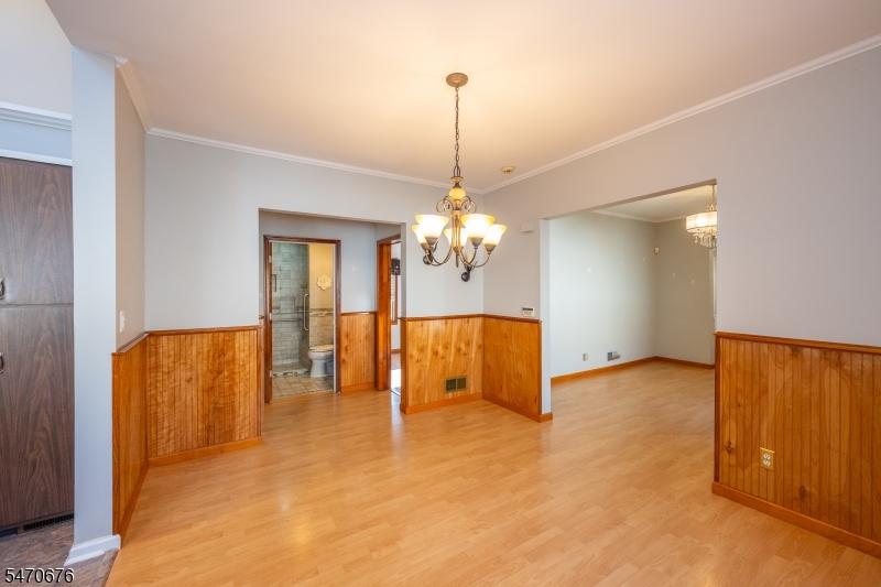 132 Coeyman Avenue Nutley NJ 07110