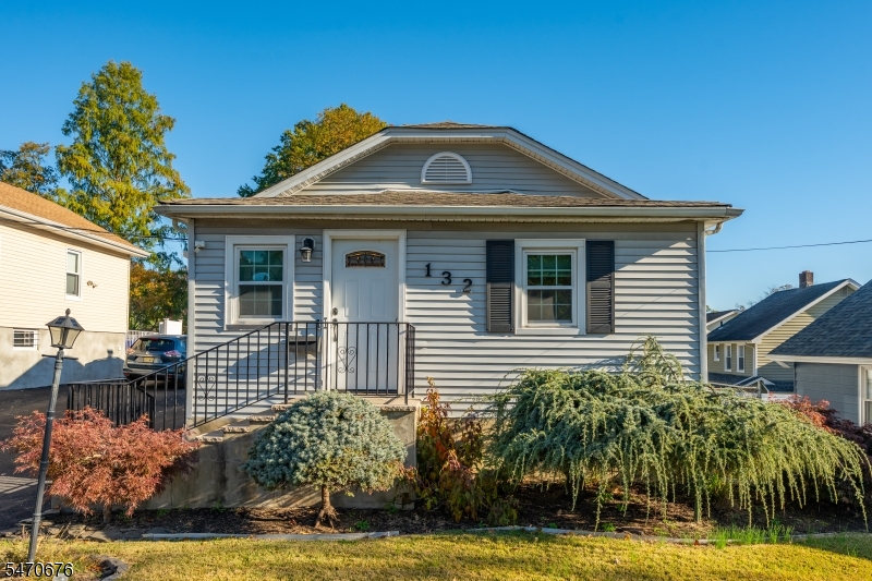 132 Coeyman Avenue Nutley NJ 07110
