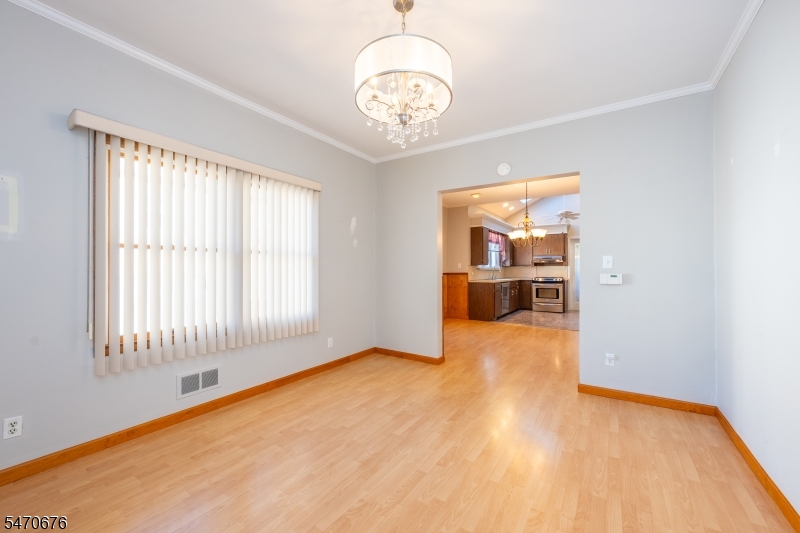 132 Coeyman Avenue Nutley NJ 07110