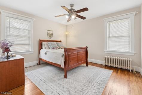 276 E 32nd Street Paterson NJ 07504