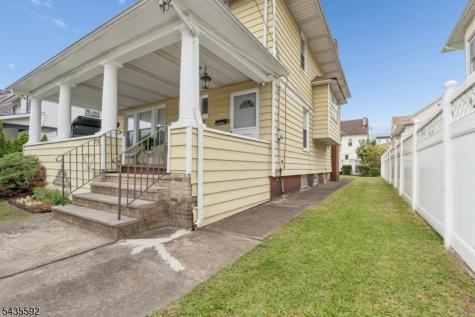 276 E 32nd Street Paterson NJ 07504