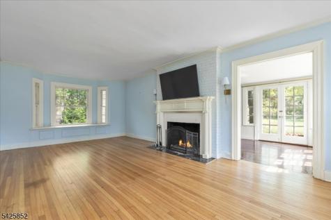 754 Dixie Lane Plainfield NJ 07062