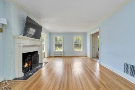 754 Dixie Lane Plainfield NJ 07062