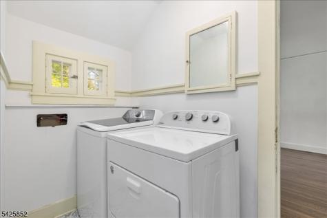 754 Dixie Lane Plainfield NJ 07062