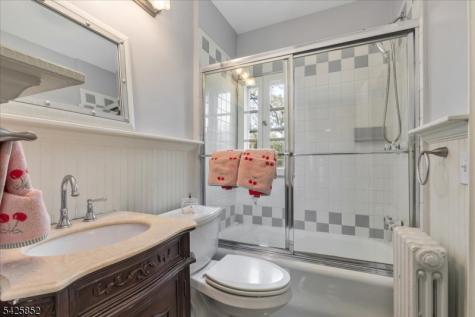 754 Dixie Lane Plainfield NJ 07062
