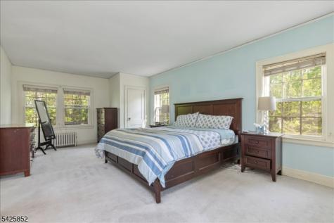 754 Dixie Lane Plainfield NJ 07062