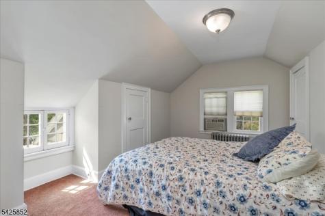 754 Dixie Lane Plainfield NJ 07062