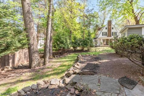 754 Dixie Lane Plainfield NJ 07062