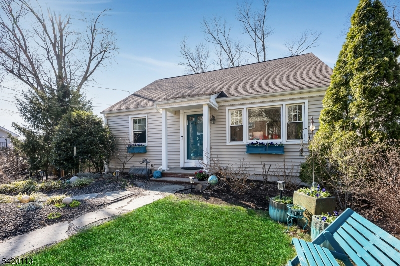 18 Barker Avenue Hawthorne NJ 07506