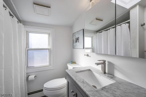 18 Barker Avenue Hawthorne NJ 07506