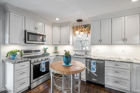 18 Barker Avenue Hawthorne NJ 07506