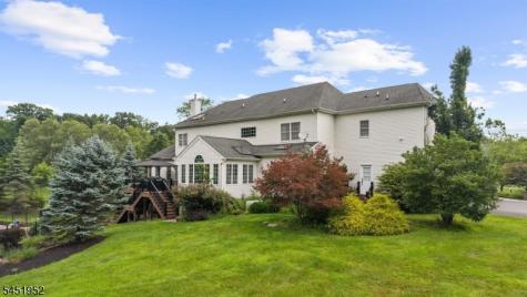 31 Balmoral Drive Alexandria NJ 08867