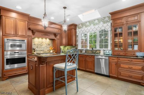 31 Balmoral Drive Alexandria NJ 08867