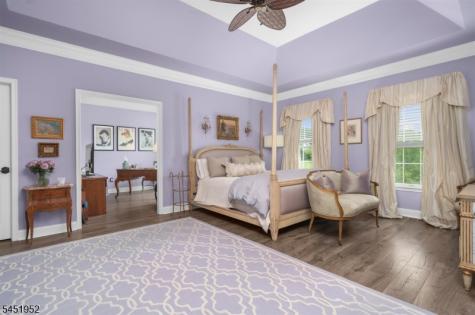 31 Balmoral Drive Alexandria NJ 08867