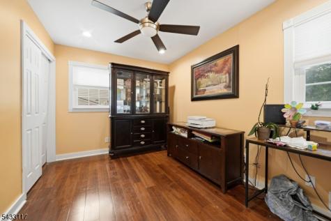 52 Barbara Drive Pompton Lakes NJ 07442