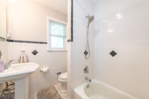 20 Manger Road West Orange NJ 07052