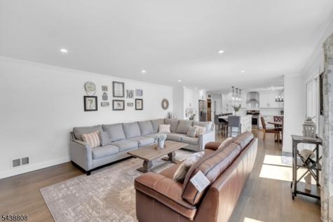 22 Fox Boro Road Wayne NJ 07470