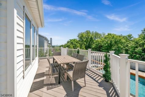 22 Fox Boro Road Wayne NJ 07470