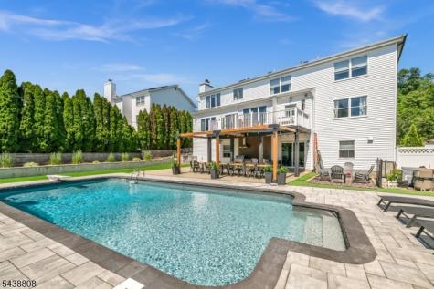 22 Fox Boro Road Wayne NJ 07470