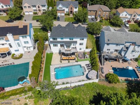 22 Fox Boro Road Wayne NJ 07470