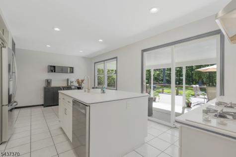 9 Grouse Road Warren NJ 07059