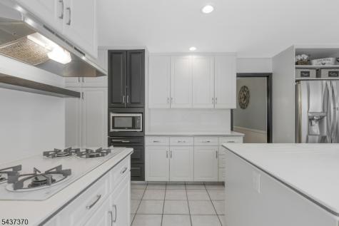 9 Grouse Road Warren NJ 07059