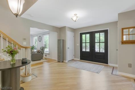 9 Grouse Road Warren NJ 07059