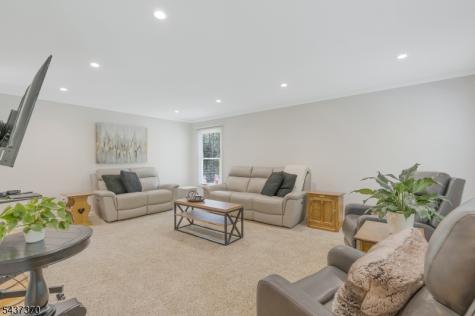 9 Grouse Road Warren NJ 07059