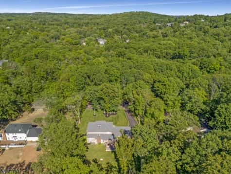 9 Grouse Road Warren NJ 07059