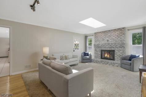9 Grouse Road Warren NJ 07059