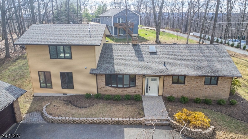 3 Maple Path Mount Arlington NJ 07850