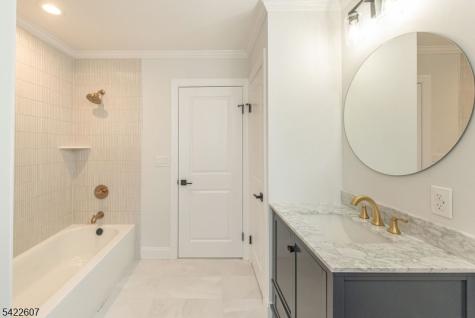 3 Maple Path Mount Arlington NJ 07850