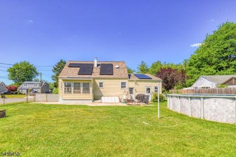 40 Windsor Drive East Brunswick NJ 08816