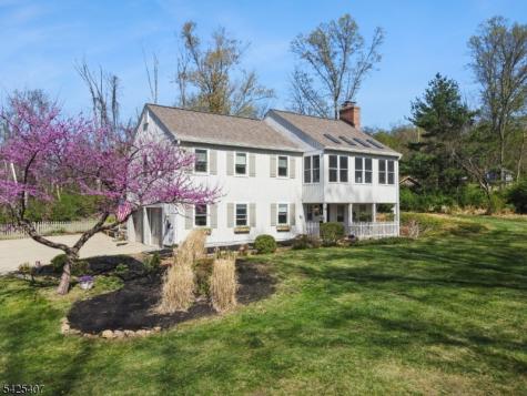 108 Beacon Hill Road Washington NJ 07830
