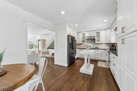 108 Beacon Hill Road Washington NJ 07830