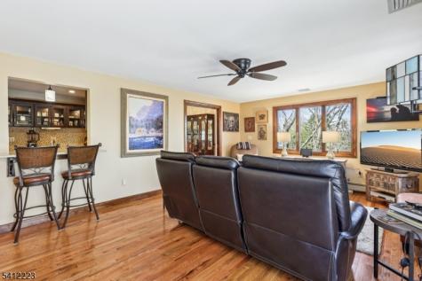 191 Hillcrest Avenue Hawthorne NJ 07506