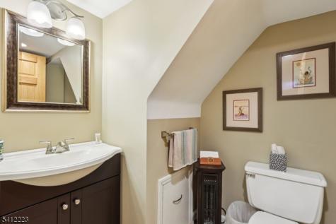 191 Hillcrest Avenue Hawthorne NJ 07506