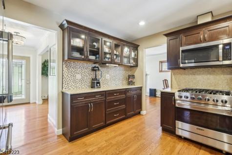 191 Hillcrest Avenue Hawthorne NJ 07506