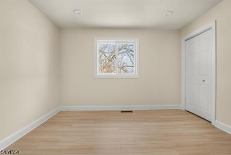16 Schaaf Road Alexandria NJ 08804