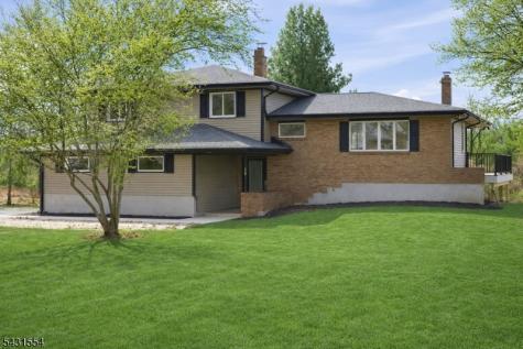 16 Schaaf Road Alexandria NJ 08804