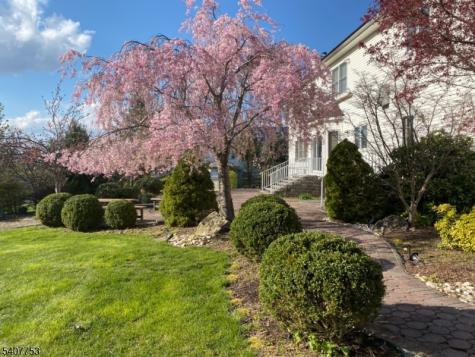 57 Briarwood Drive Warren NJ 07059
