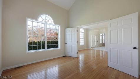 57 Briarwood Drive Warren NJ 07059