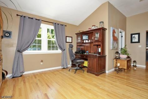 396 Burlington Road Paramus NJ 07652
