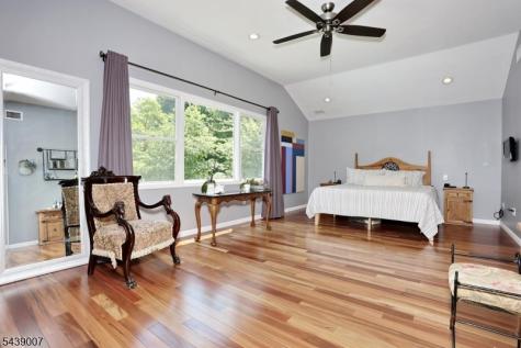 396 Burlington Road Paramus NJ 07652