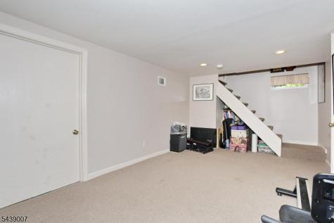 396 Burlington Road Paramus NJ 07652
